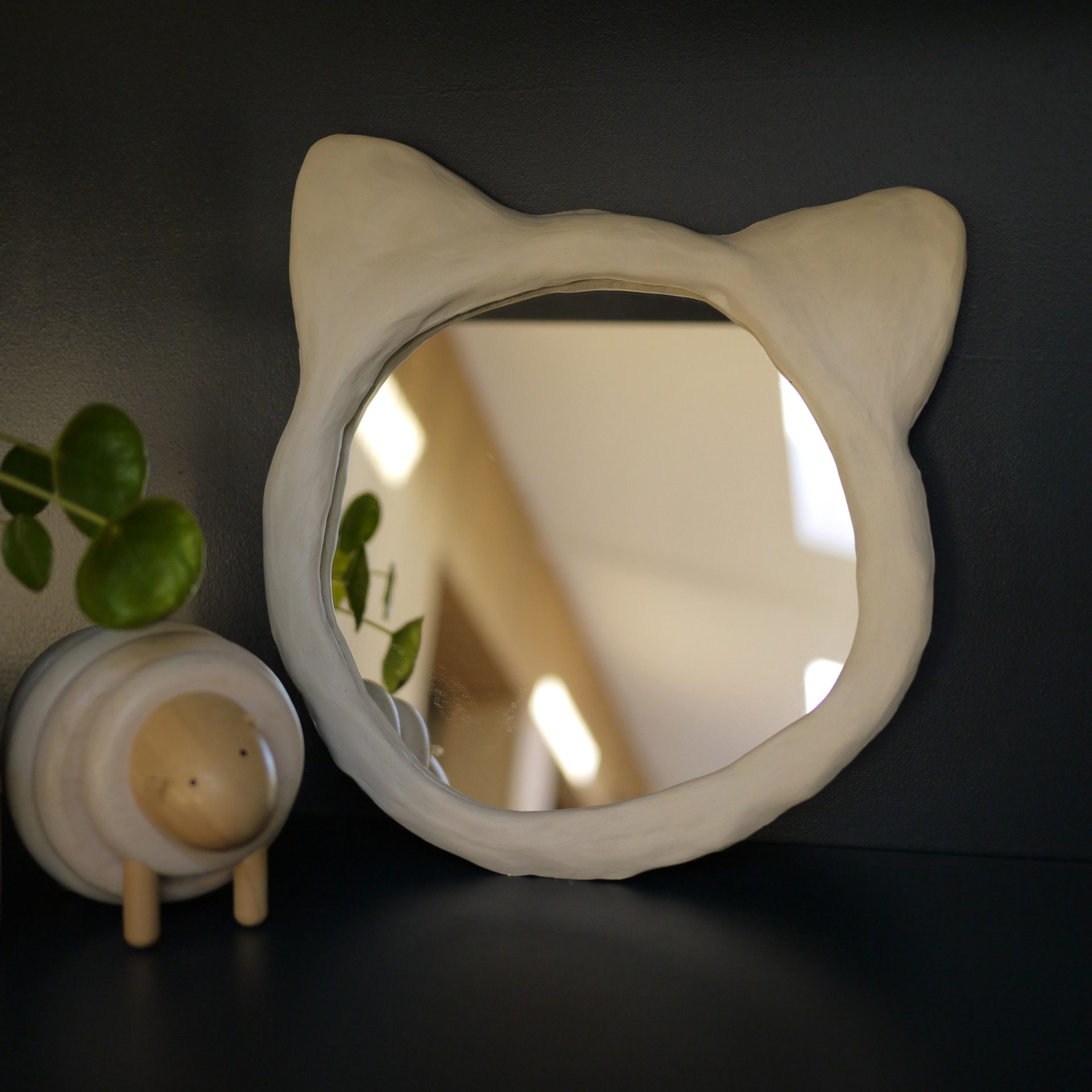 Miroir chat en céramique pour enfant artisanal - Loukapi