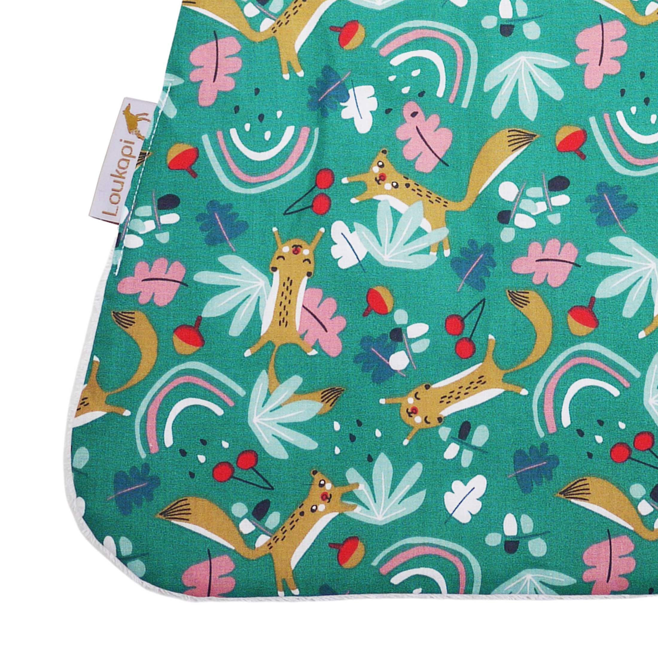 Serviette Magique Ecureuil Joyeux Loukapi Bavoir Maternelle
